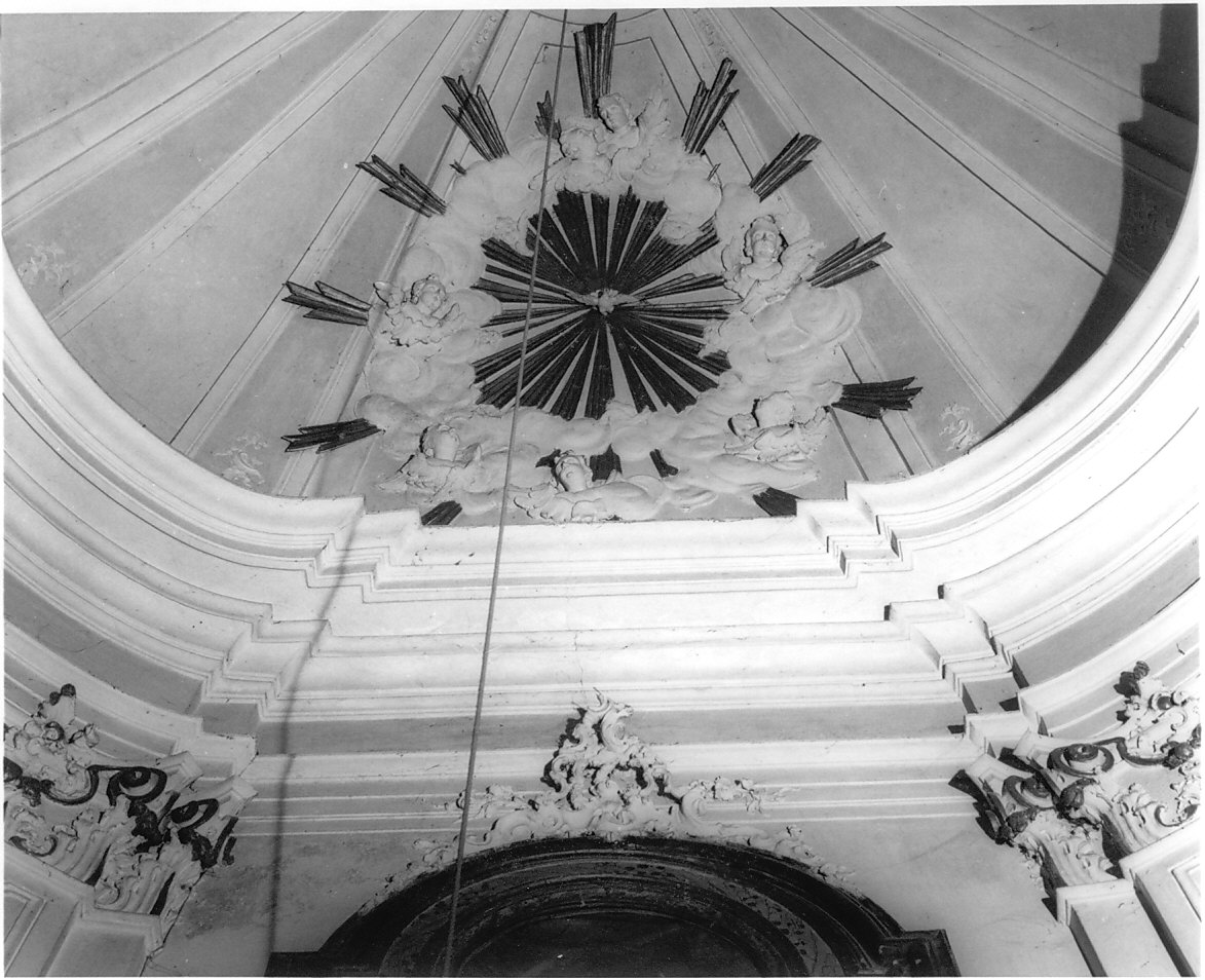 colomba dello Spirito Santo e cherubini (decorazione plastica, opera isolata) - bottega lombarda (terzo quarto sec. XVIII)