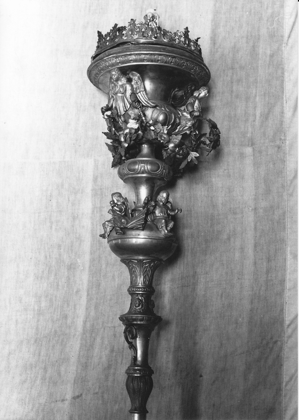 lanterna processionale - candelabro portatile, serie - bottega lombarda (fine/inizio secc. XIX/ XX)
