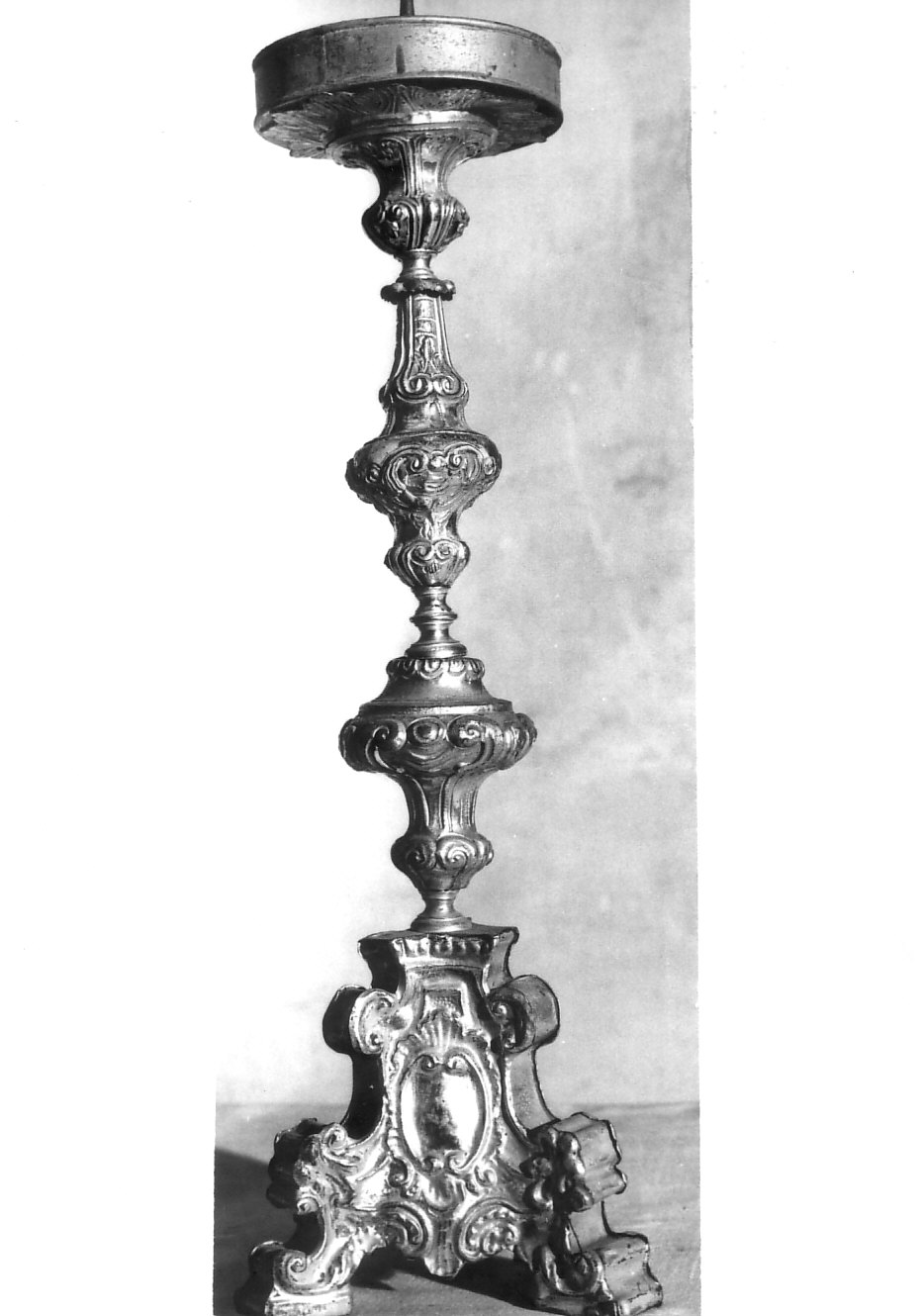 candeliere, serie - bottega pavese (sec. XVIII)