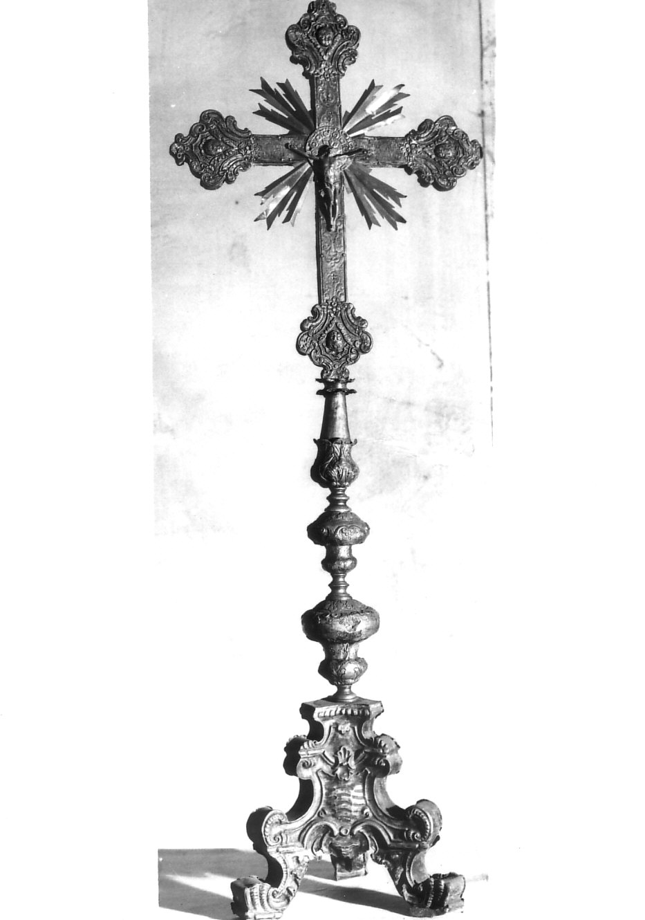 crocifisso, opera isolata - bottega pavese (sec. XVIII, sec. XIX)