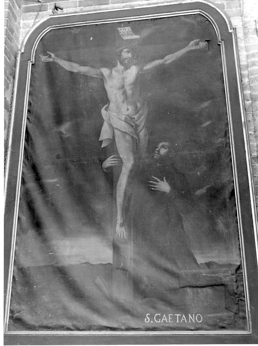 San Gaetano adora Cristo Crocifisso (dipinto, opera isolata) - ambito lombardo (fine/inizio secc. XVII/ XVIII)