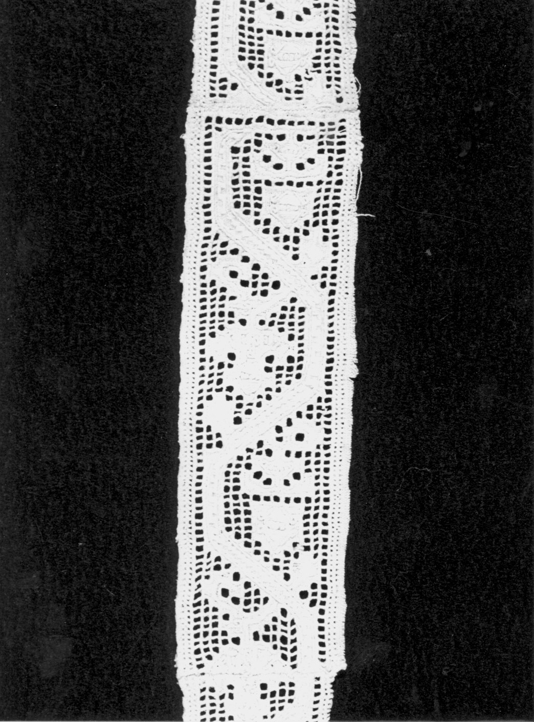 merletto, frammento - manifattura italiana (sec. XIX)