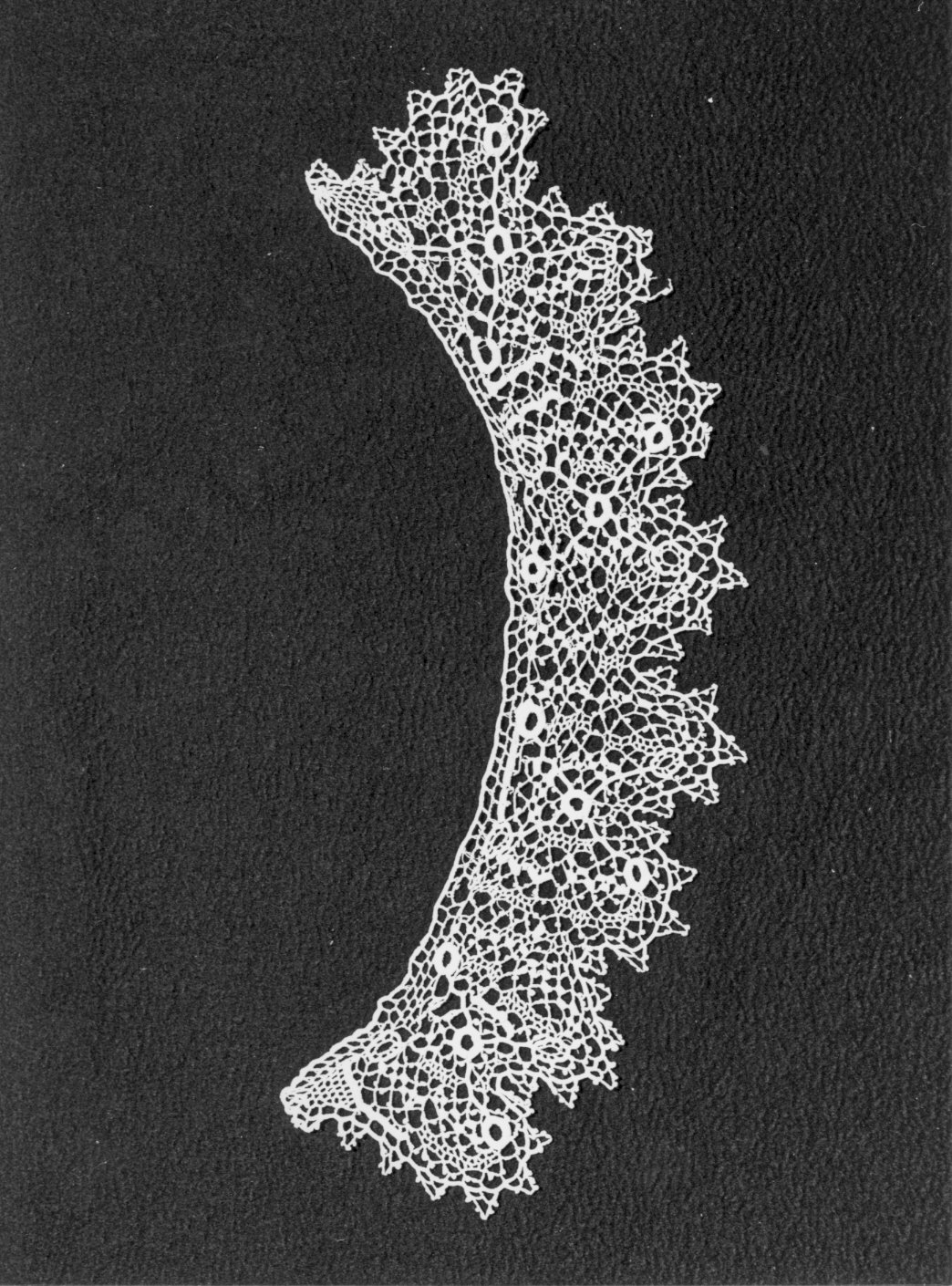 merletto - manifattura italiana (?) (inizio sec. XX)