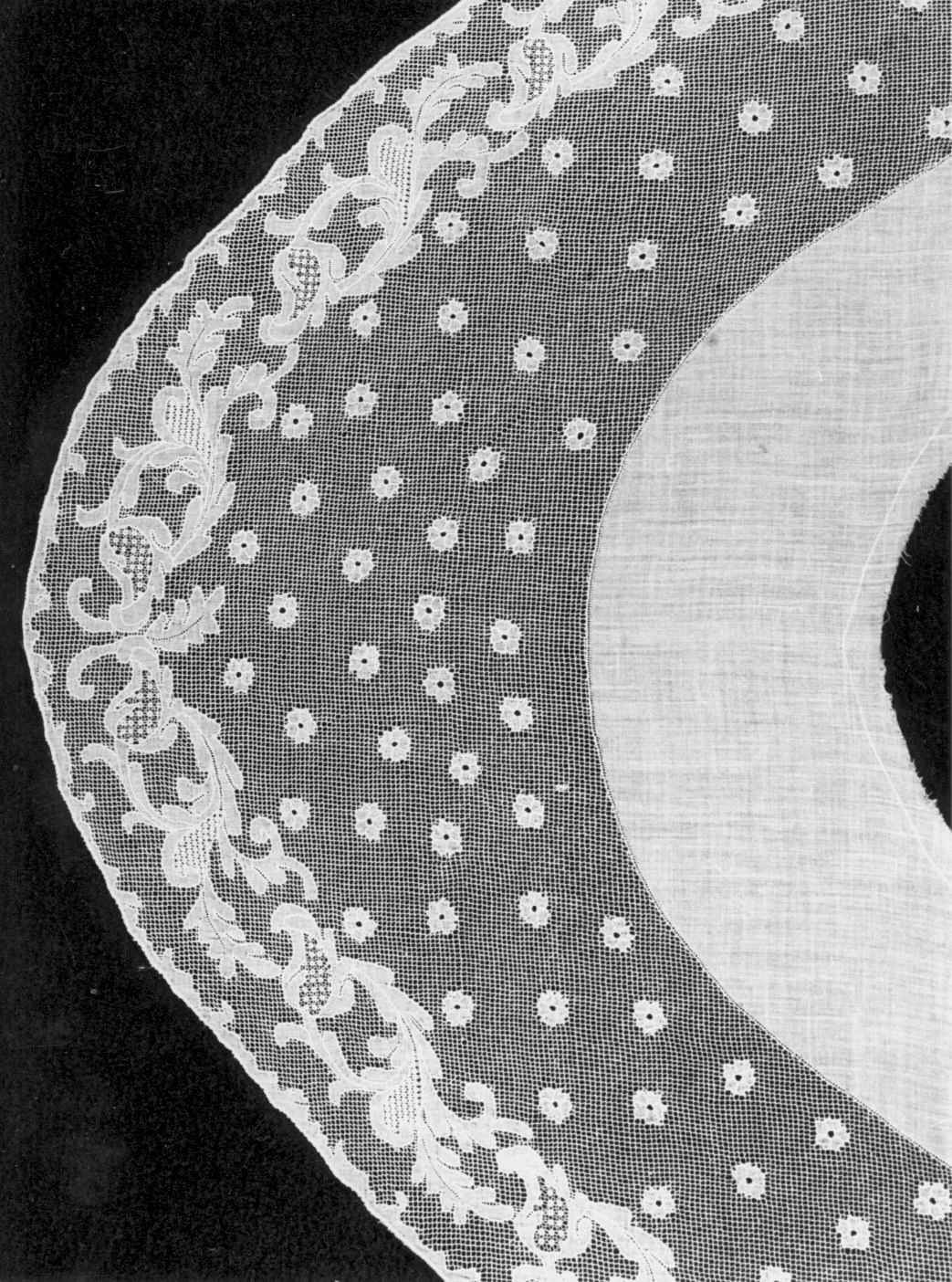 merletto - manifattura italiana (ultimo quarto sec. XIX)