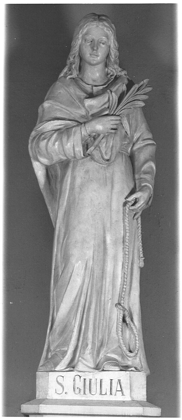 Santa Giulia (statua, elemento d'insieme) - bottega lombarda (inizio sec. XX)