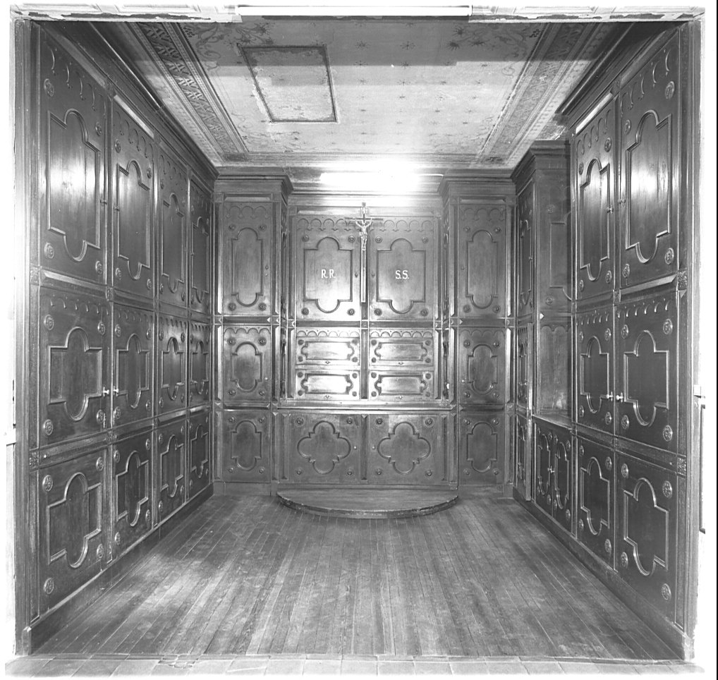 armadio da sacrestia, opera isolata - bottega lombarda (sec. XX)