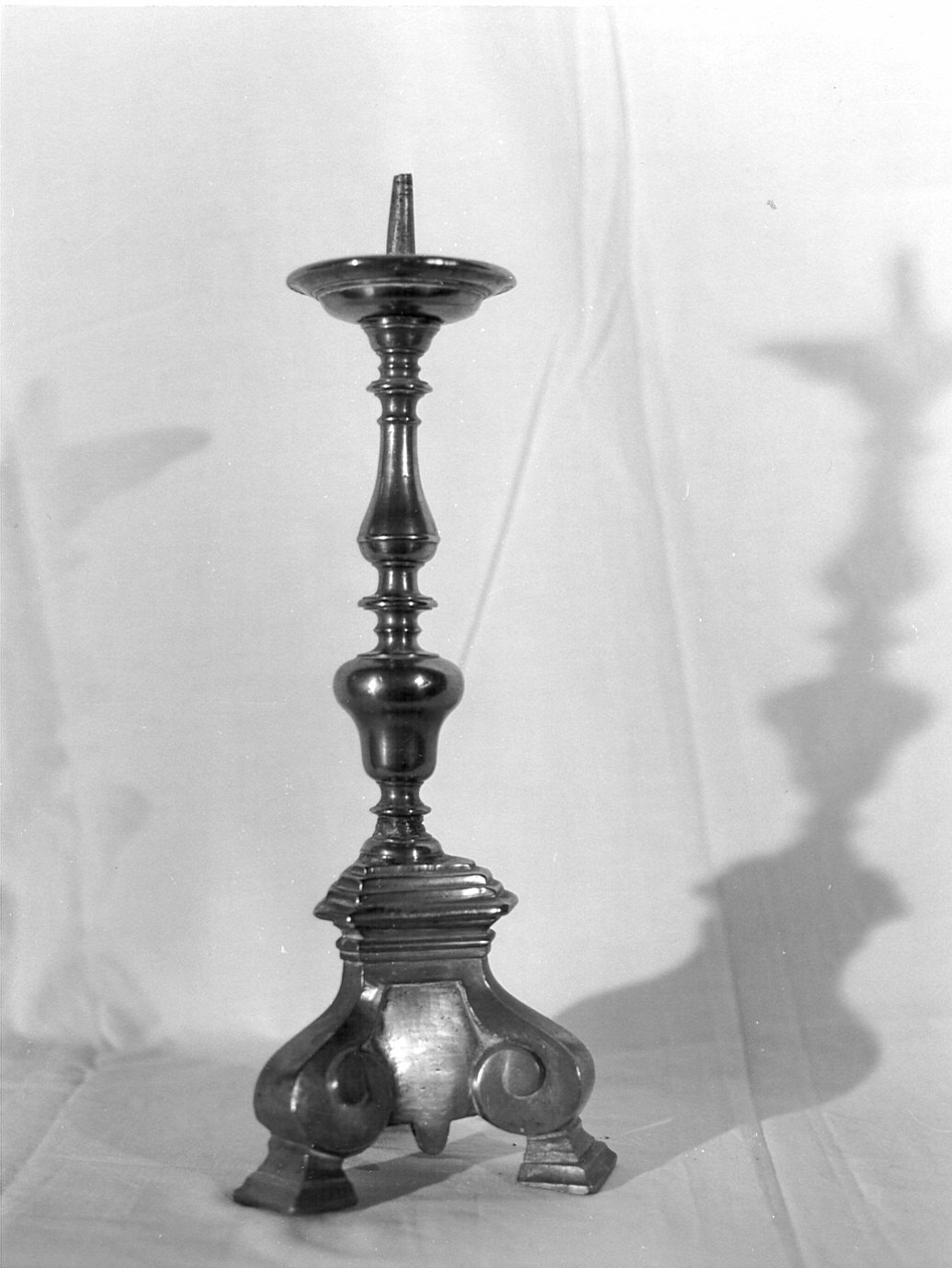 candeliere - bottega lombarda (sec. XVII)