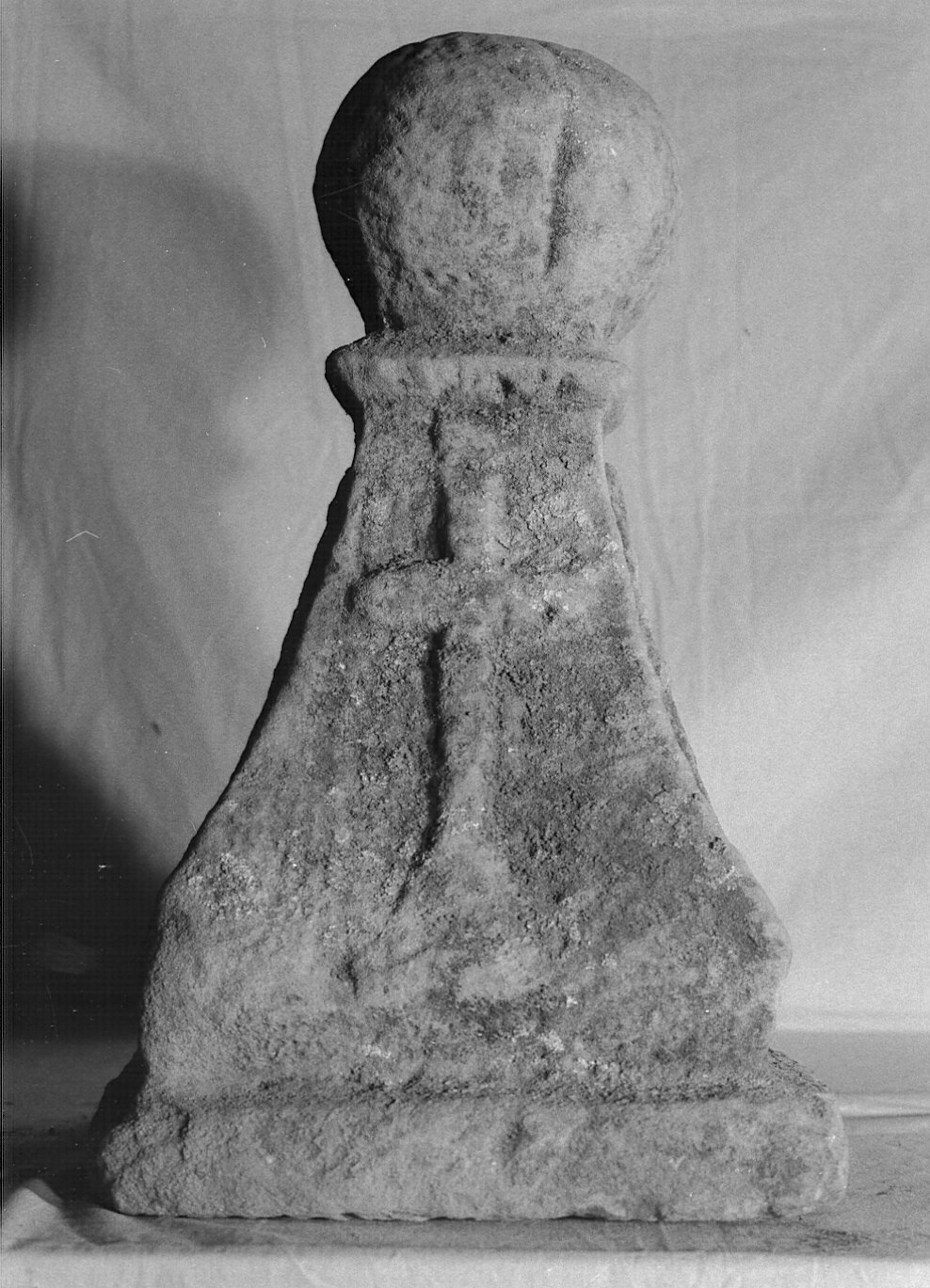 base per croce - bottega pavese (sec. XVIII)