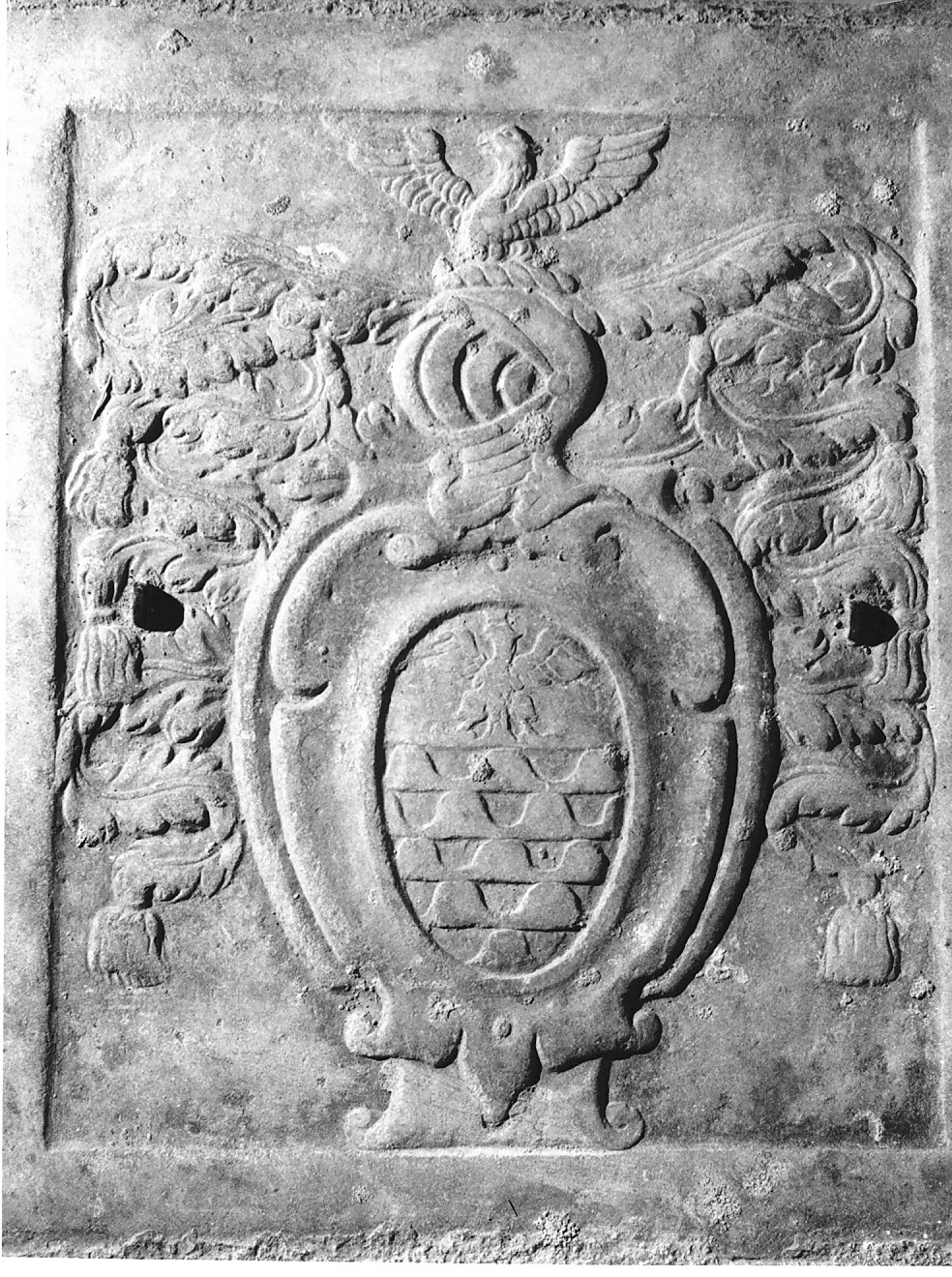 lapide celebrativa, opera isolata - bottega italiana (sec. XVII)