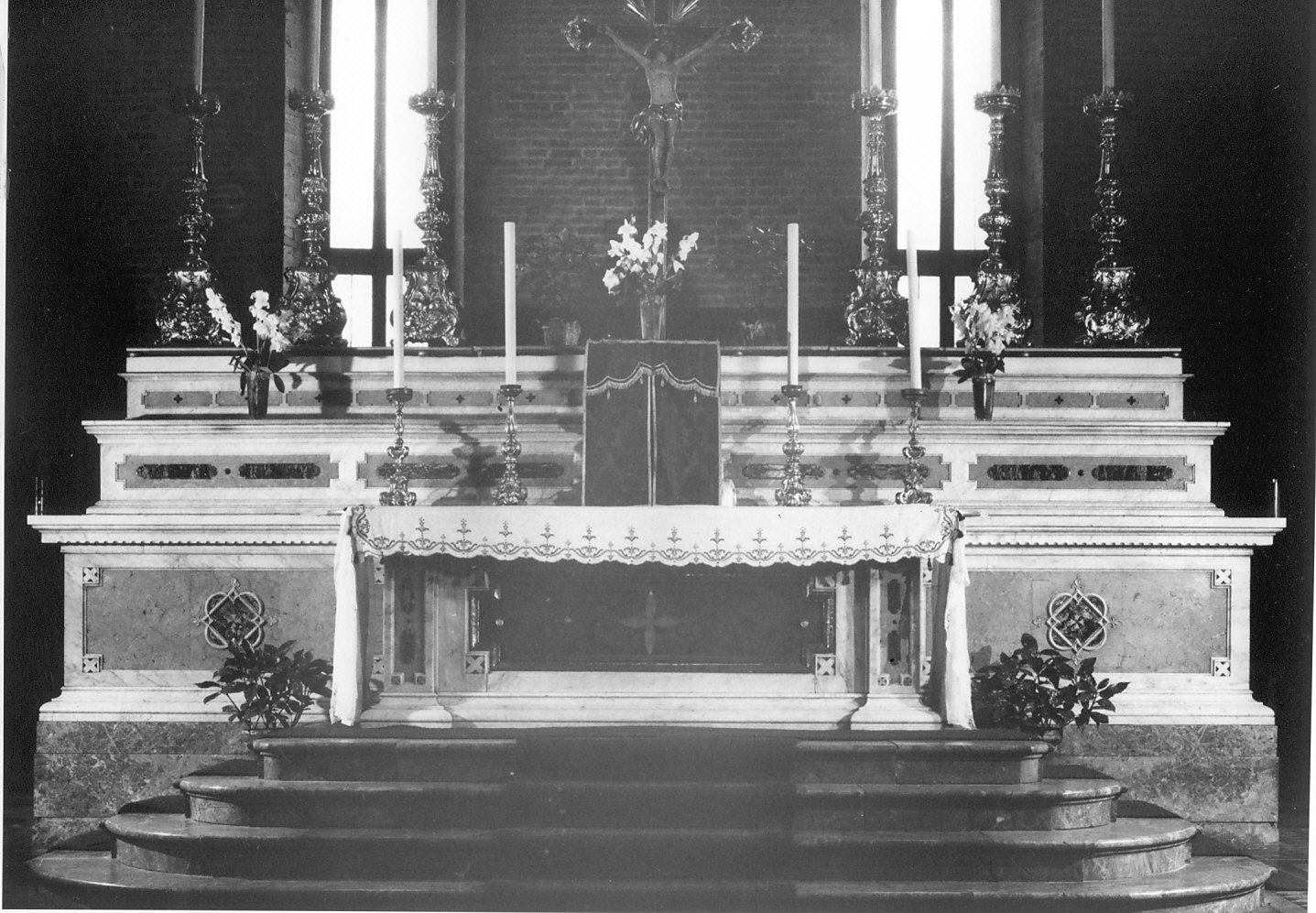 altare maggiore, opera isolata - bottega italiana (sec. XIX)