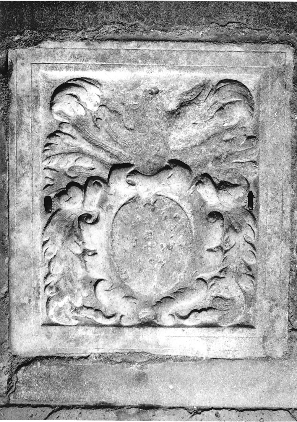 lastra tombale, opera isolata - bottega lombarda (sec. XVII)