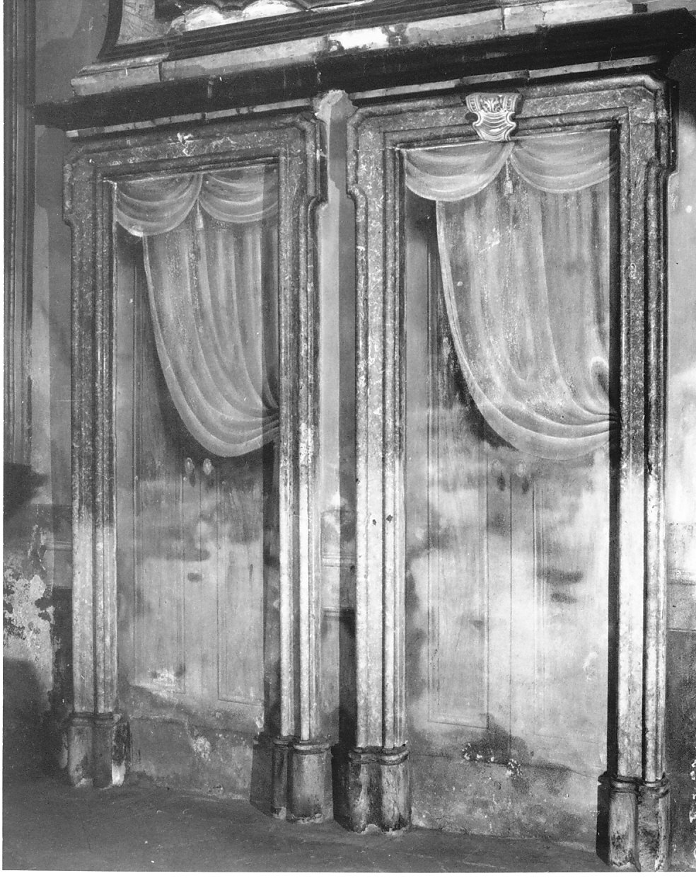 mostra di porta, serie - bottega lombarda (prima metà sec. XVIII)