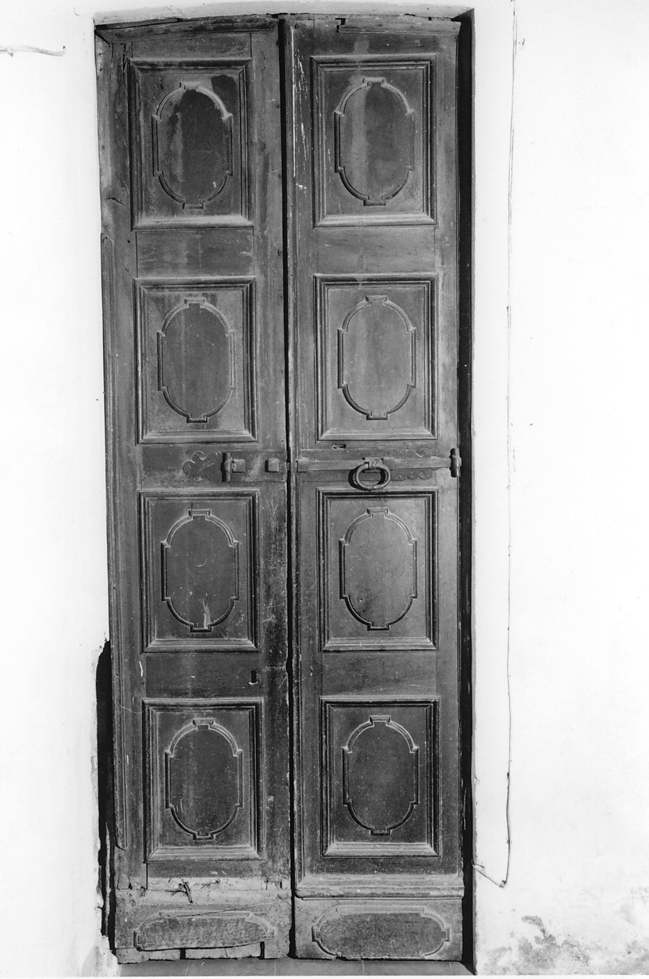 porta - a due battenti, opera isolata - bottega lombarda (prima metà sec. XVIII)