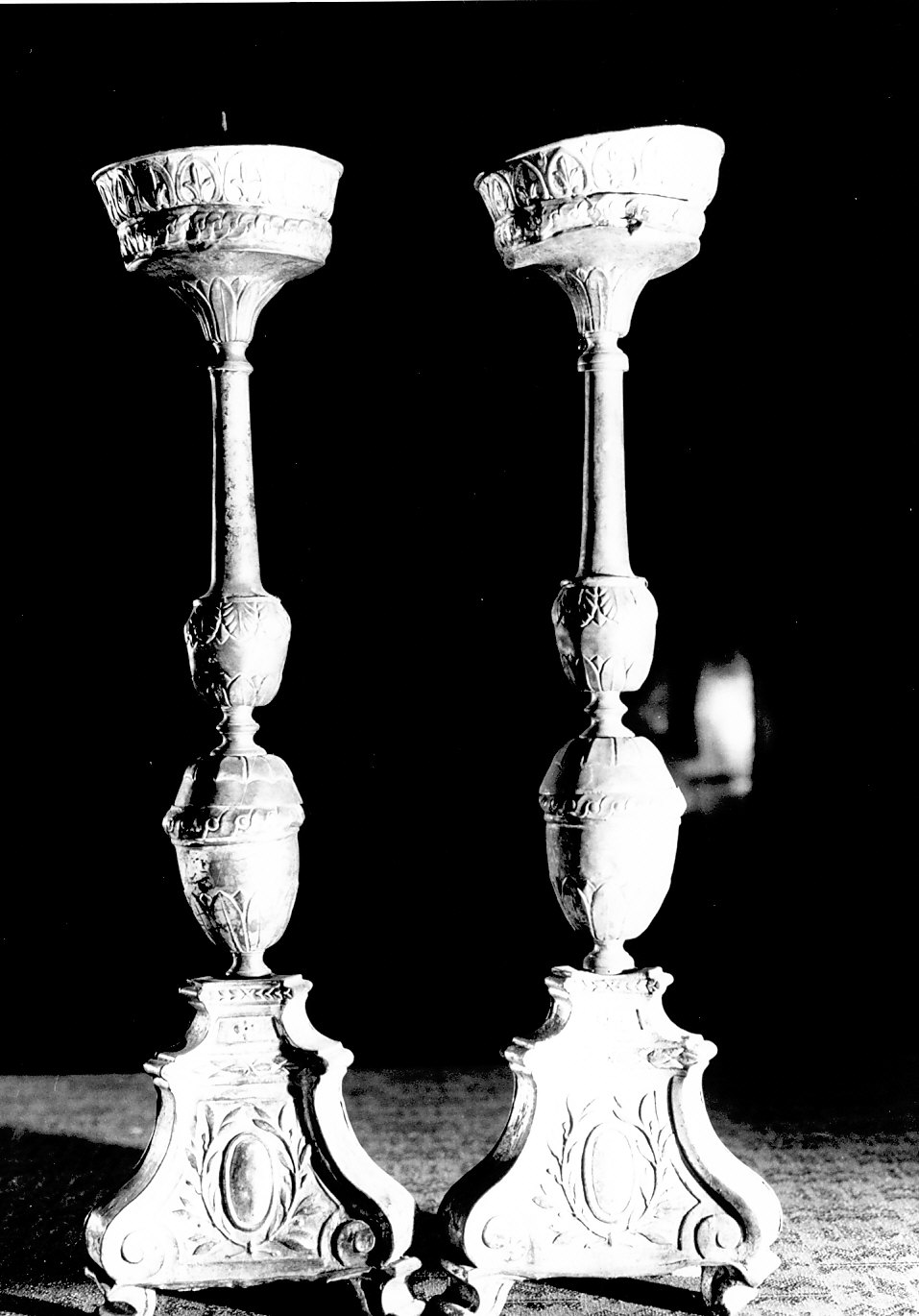 candeliere, coppia - bottega italiana (fine/inizio secc. XVIII/ XIX)