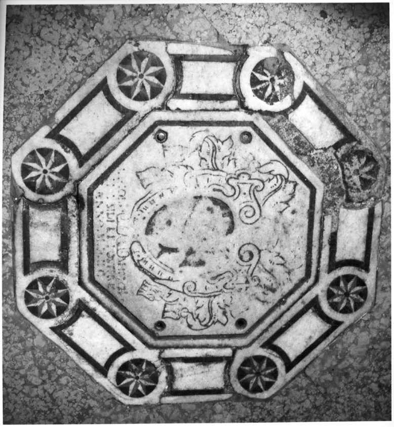 lapide tombale, opera isolata - bottega lombarda (sec. XVI)