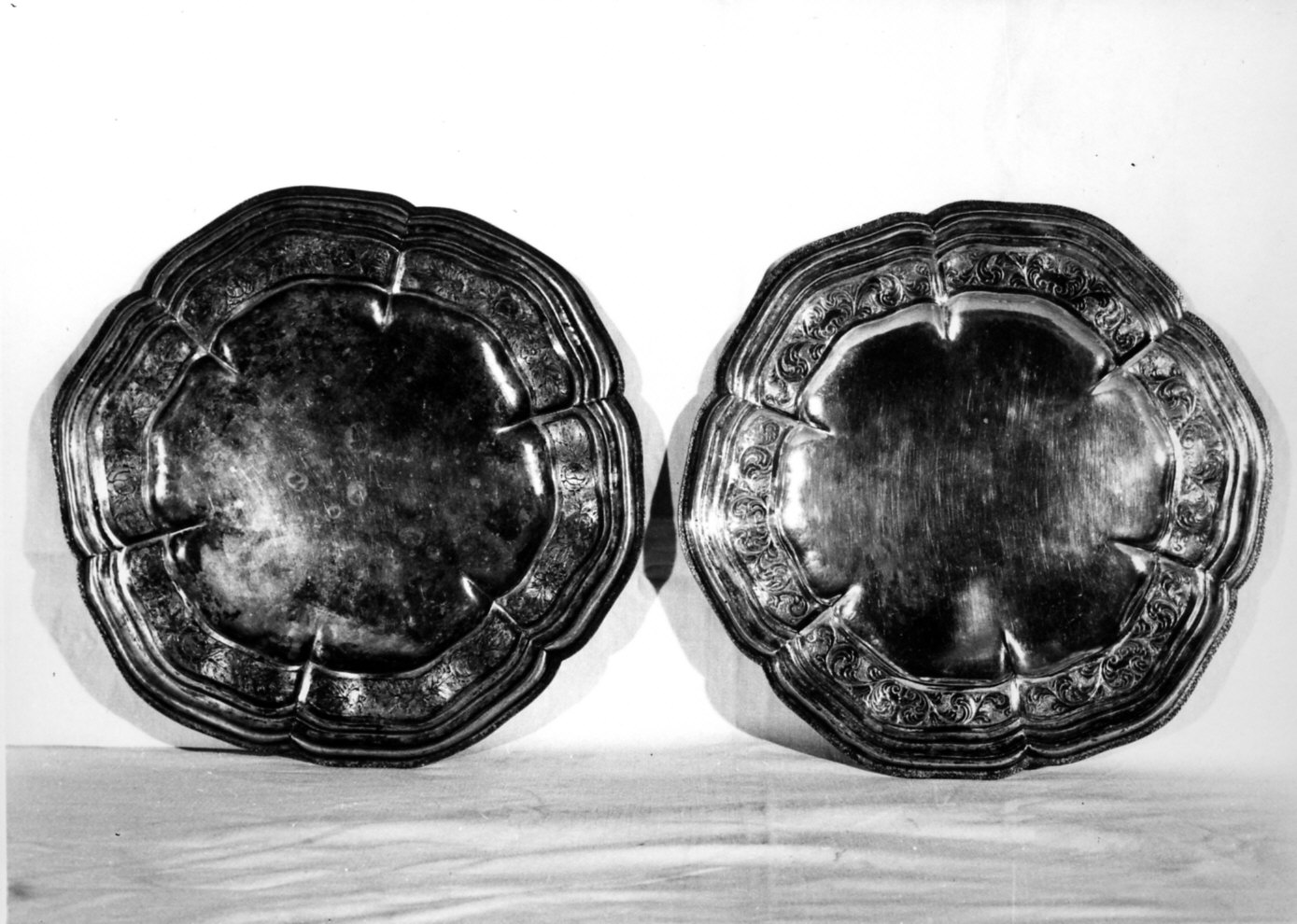 piatto, serie - bottega lombarda (ultimo quarto sec. XVIII)