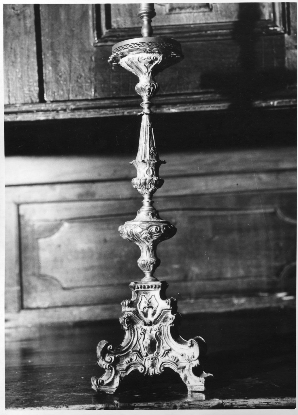 candeliere, serie - bottega lombarda (sec. XVIII)