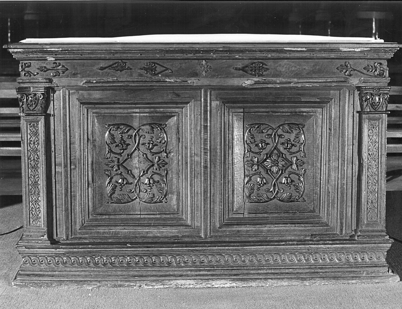 cassone - ambito lombardo (sec. XVI)