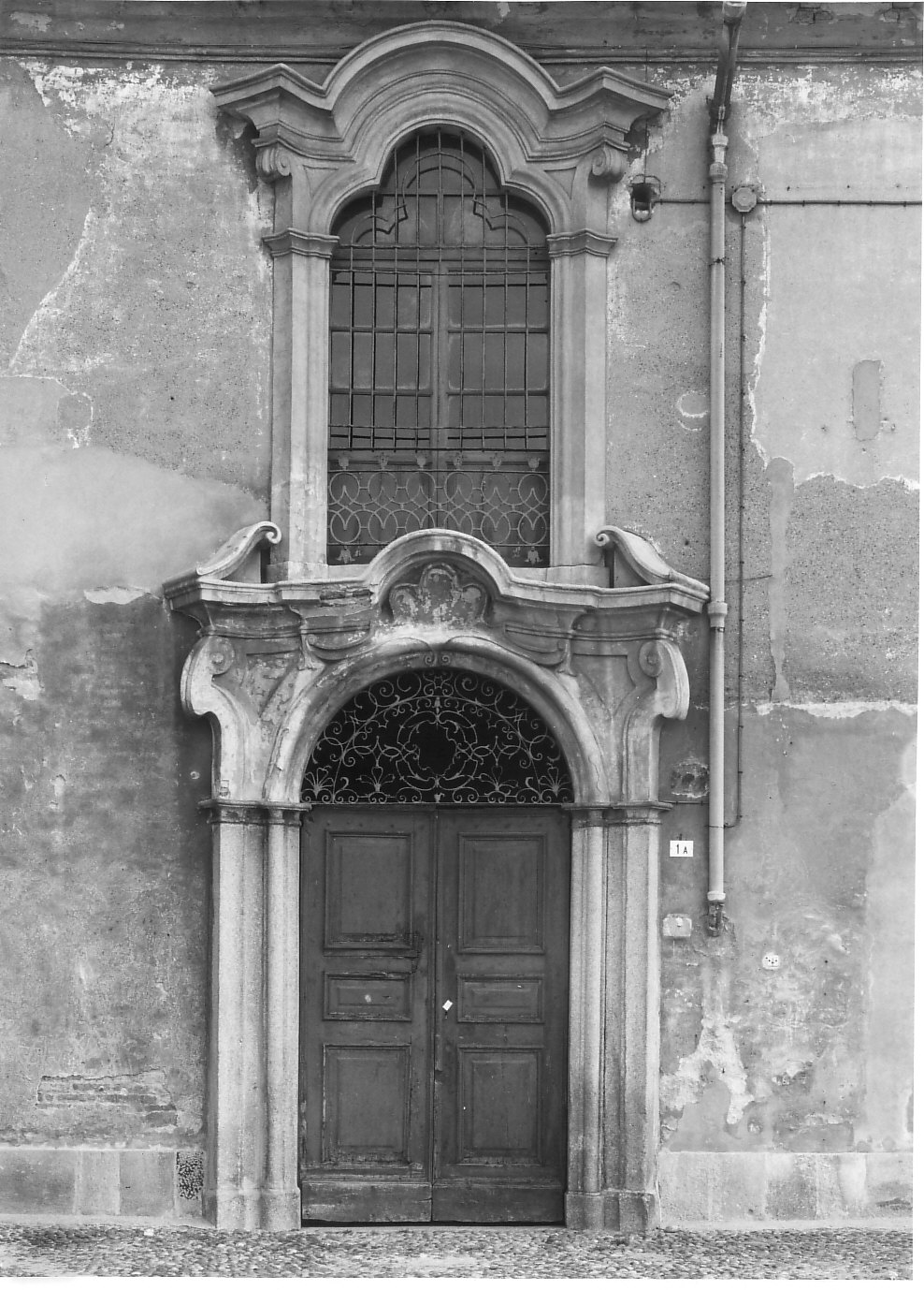 portale, opera isolata - bottega lombarda (primo quarto sec. XVIII)