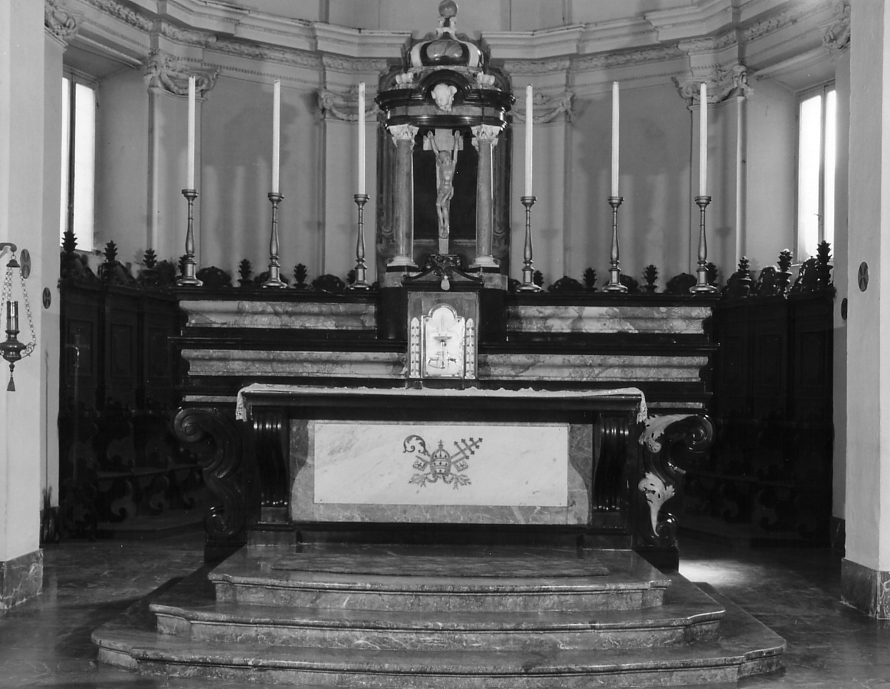 altare maggiore, complesso decorativo - bottega lombarda (sec. XVIII)