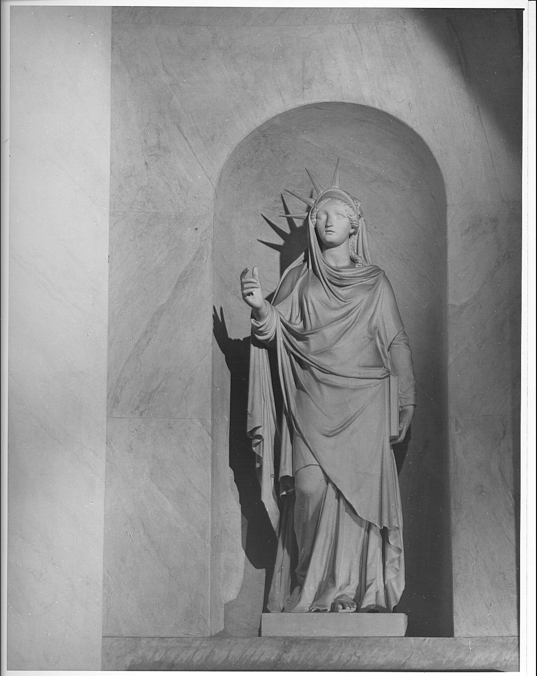 la Religione (statua) di Manfredini Gaetano (sec. XIX)