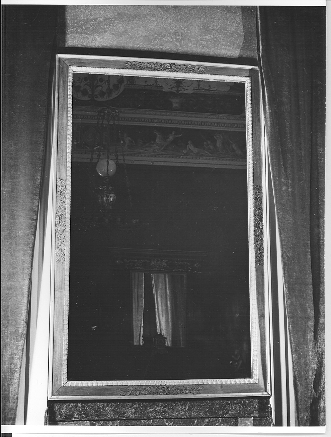 specchiera, opera isolata - bottega tedesca (seconda metà sec. XVIII)