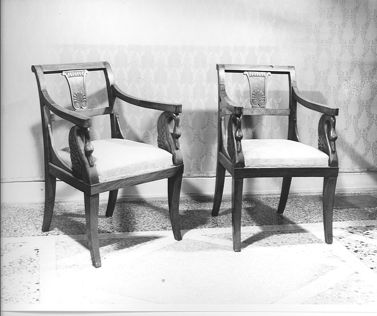 poltrona, coppia - bottega tedesca (sec. XIX)