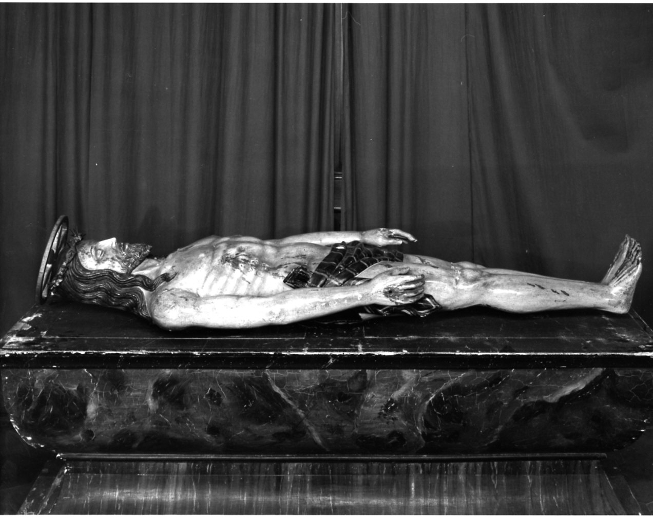 Cristo morto (statua, opera isolata) - ambito lombardo (prima metà sec. XVI)
