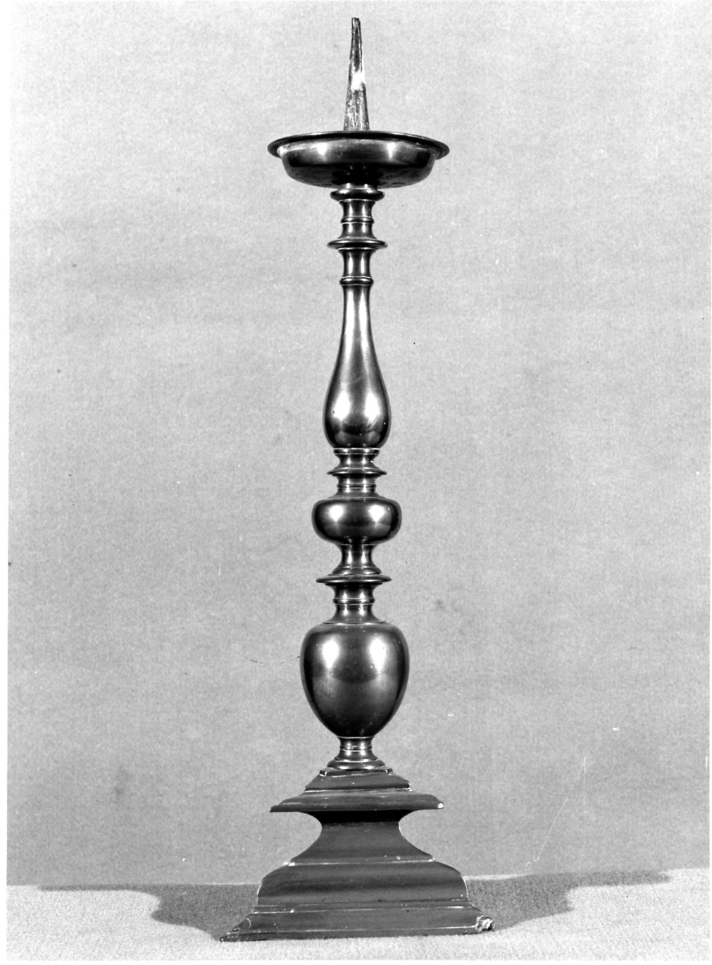 candeliere, serie - bottega italiana (sec. XIX)