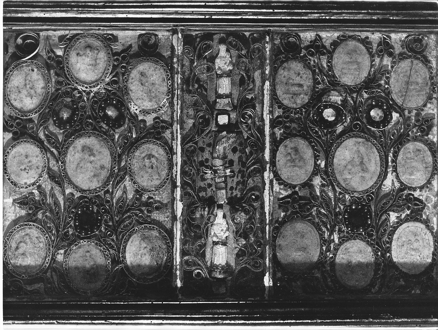 reliquiario - a trittico, opera isolata - bottega lombarda (sec. XIX)