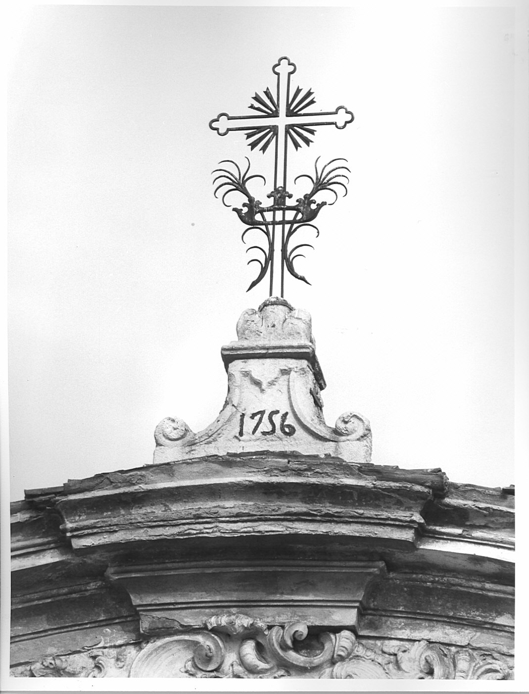 croce apicale - bottega lombarda (sec. XVIII)