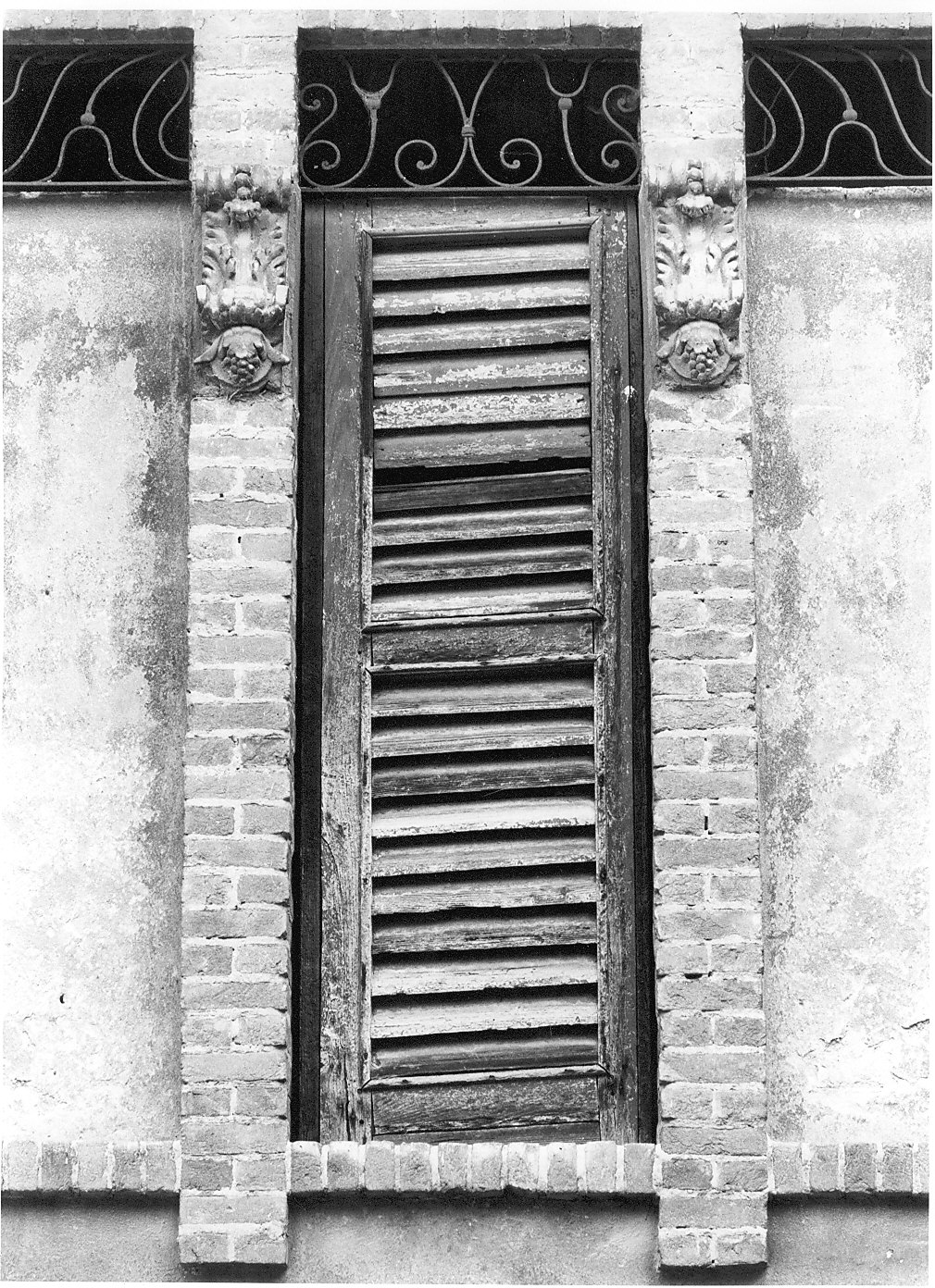 mensola, serie - bottega italiana (sec. XVIII)