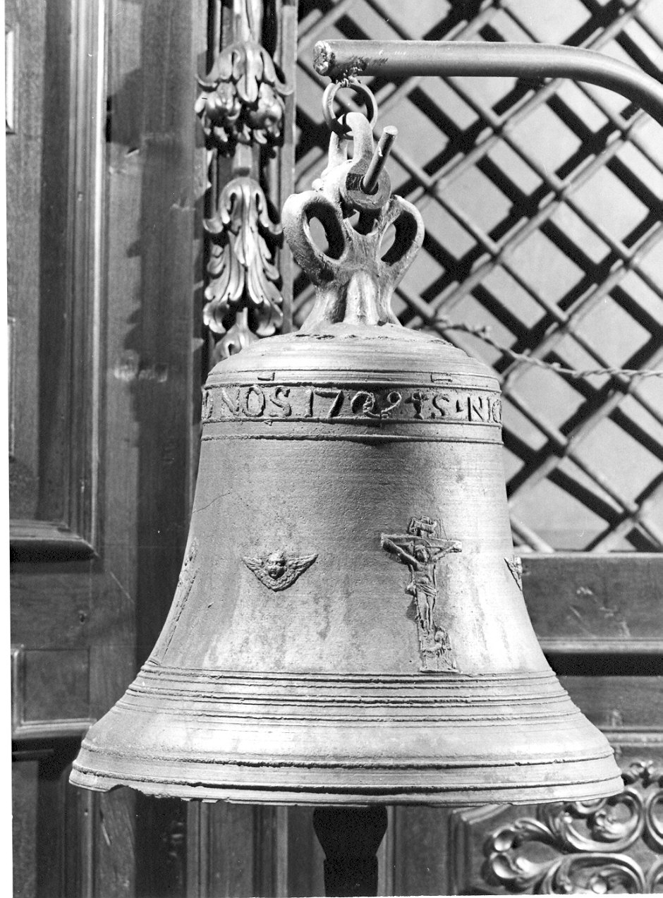 campana da chiesa, opera isolata - ambito lombardo (sec. XVIII)