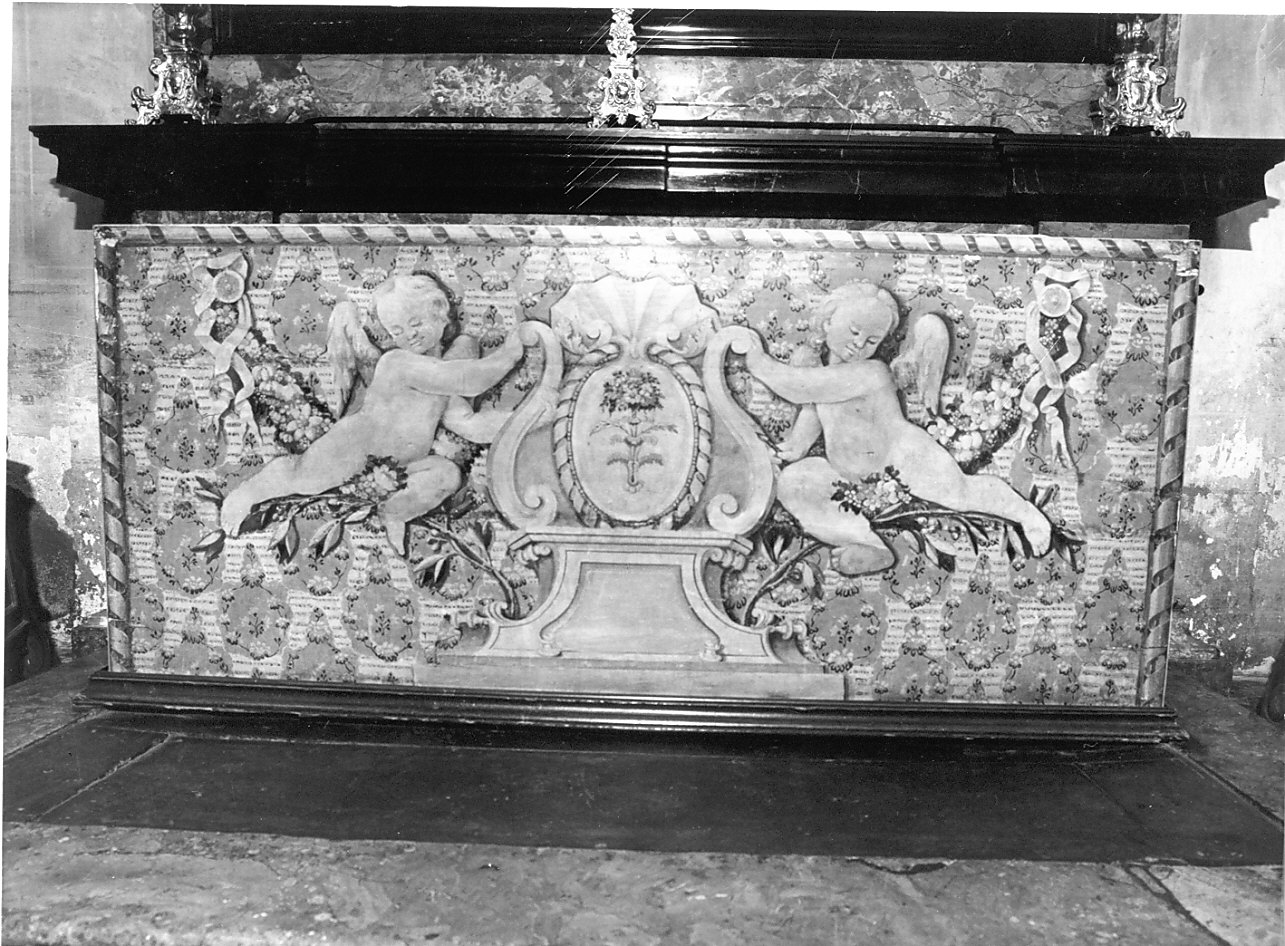 angeli con ghirlande di fiori (paliotto, opera isolata) - ambito lombardo (fine sec. XVIII)