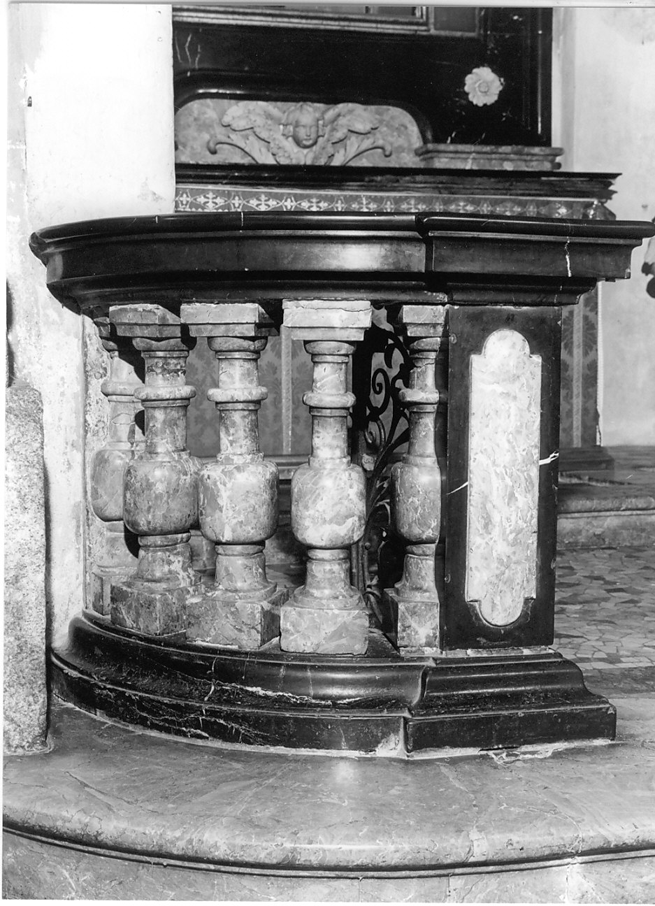 balaustrata di altare, opera isolata - bottega lombarda (fine sec. XVIII)
