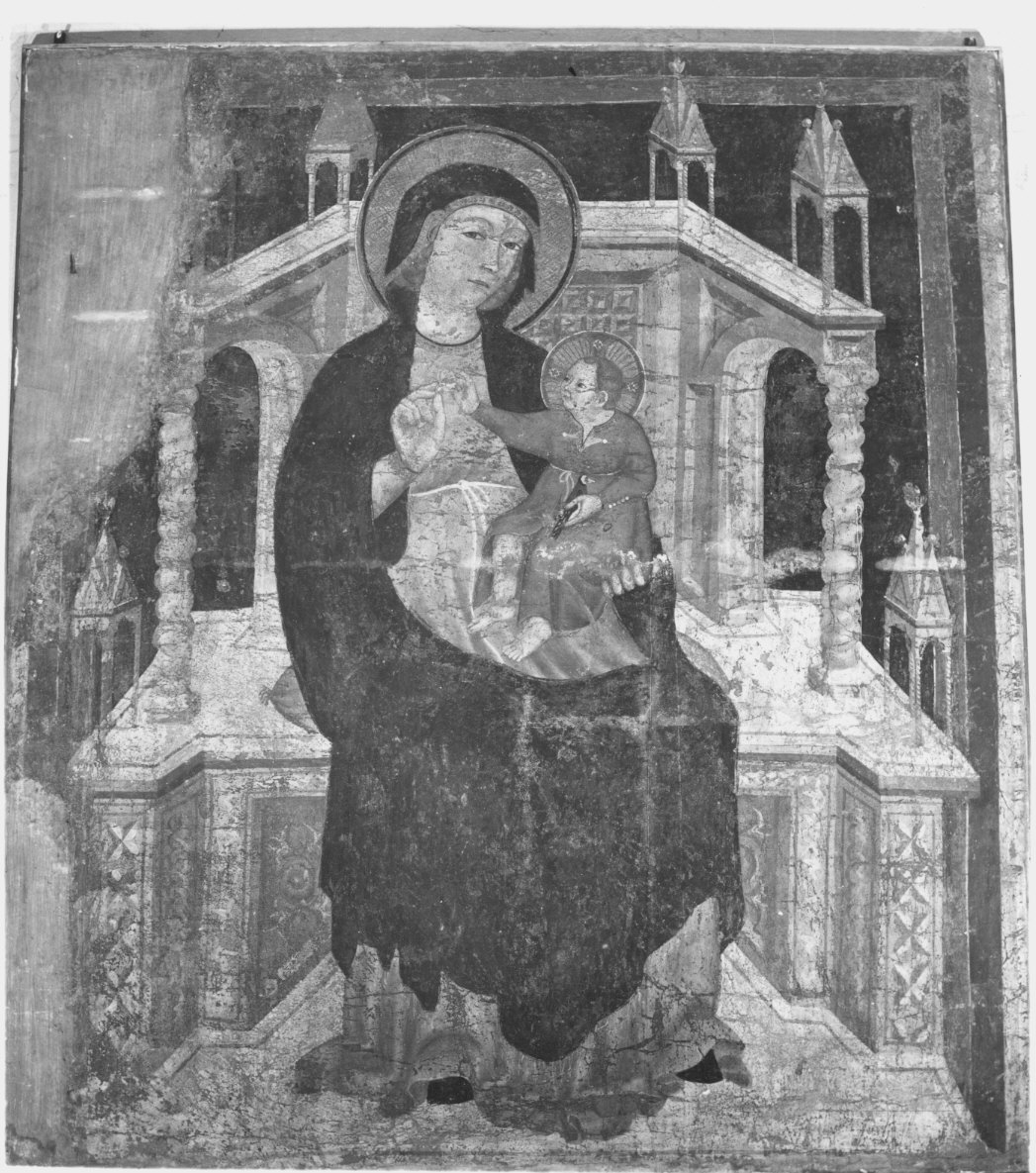 Madonna in trono con Bambino (dipinto murale staccato) di Primo Maestro di S. Margherita (attribuito) (primo quarto sec. XIV)