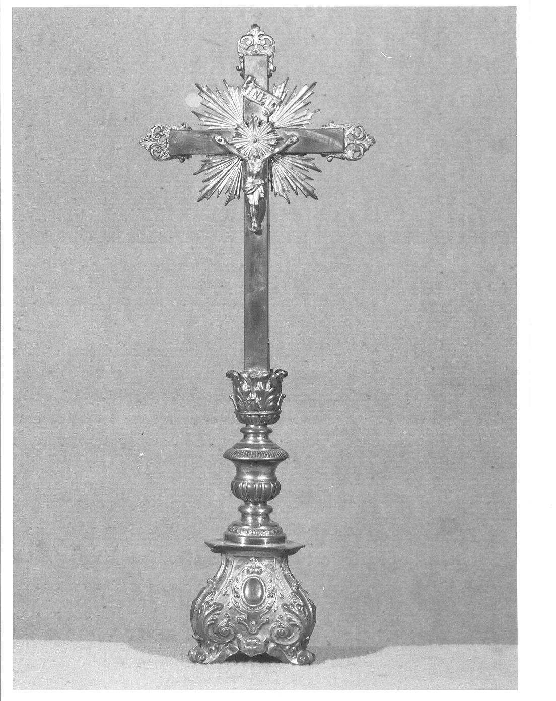 croce d'altare, opera isolata - bottega lombarda (seconda metà sec. XVIII)