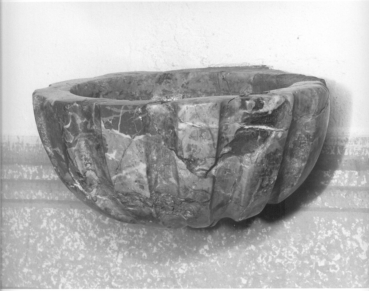 acquasantiera - da parete, opera isolata - bottega italiana (sec. XIX)