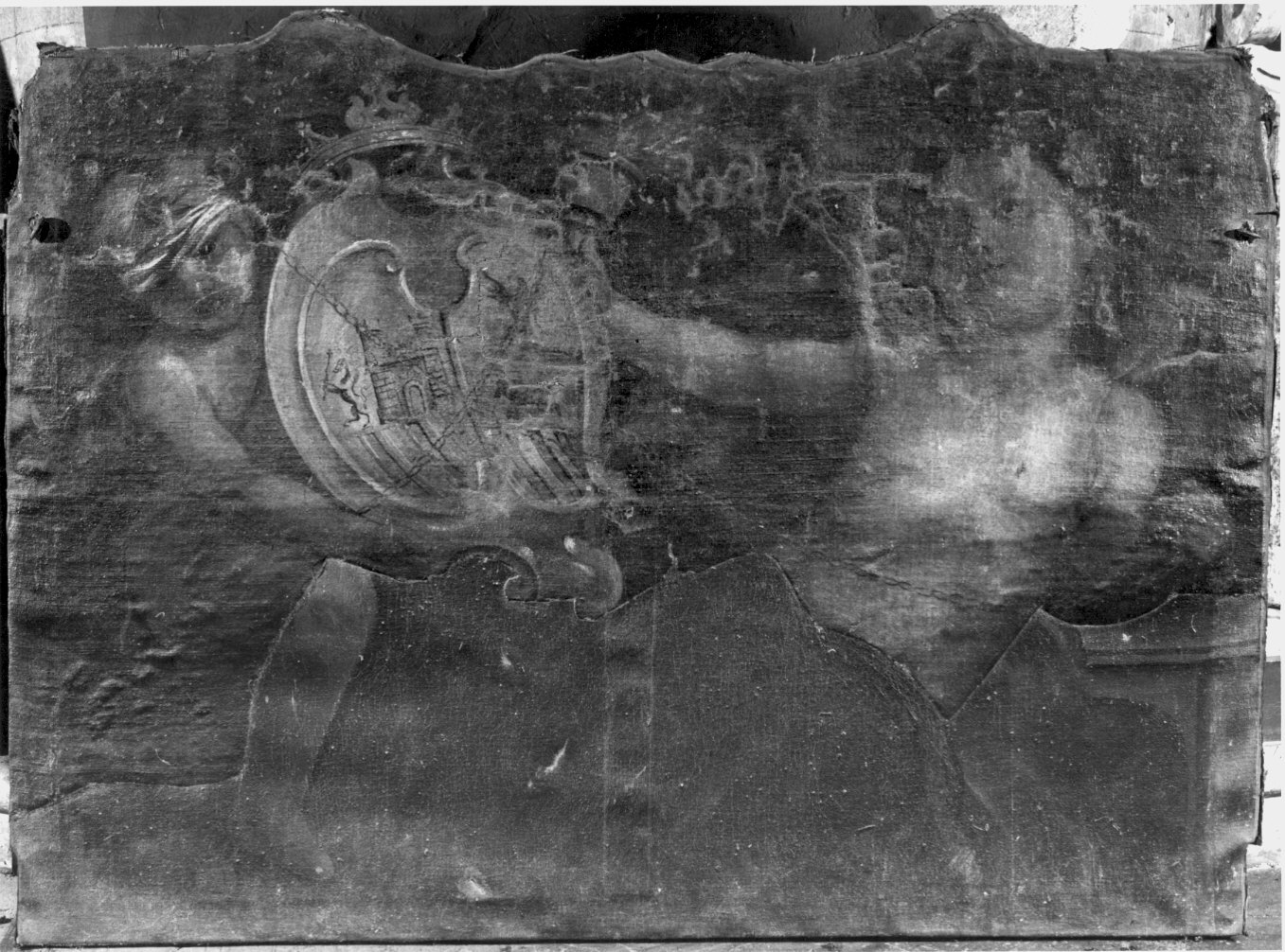 Imeneo e Cupido con gli stemmi Malacrida e Malaguccini (parafuoco, opera isolata) di Romegialli Giovanni Pietro (attribuito) (seconda metà sec. XVIII)