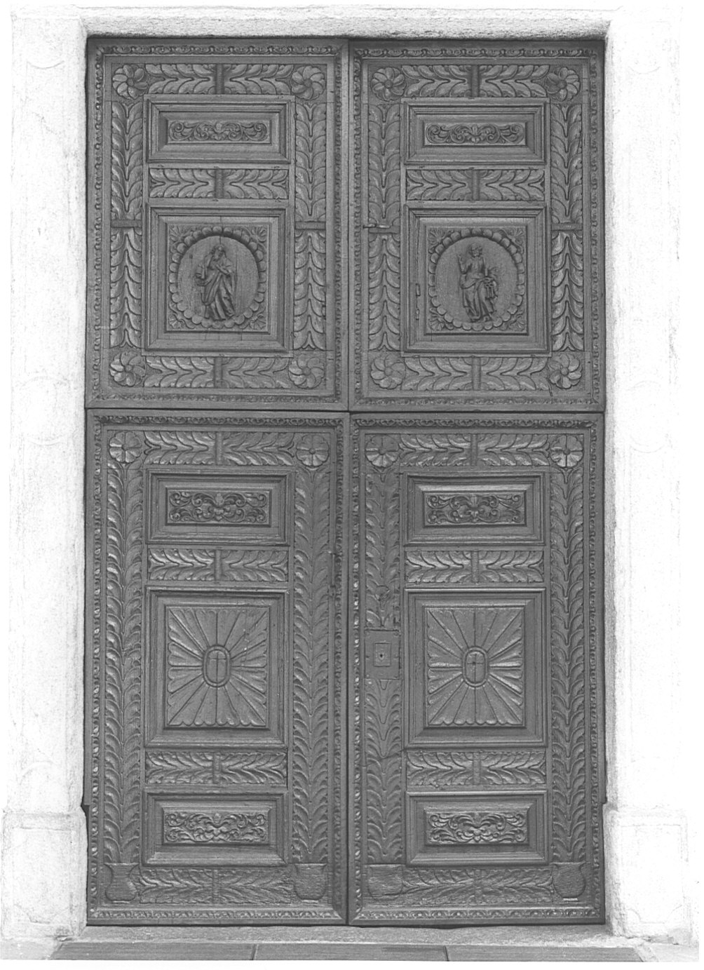 porta - a due battenti, opera isolata - bottega lombarda (prima metà sec. XVI)