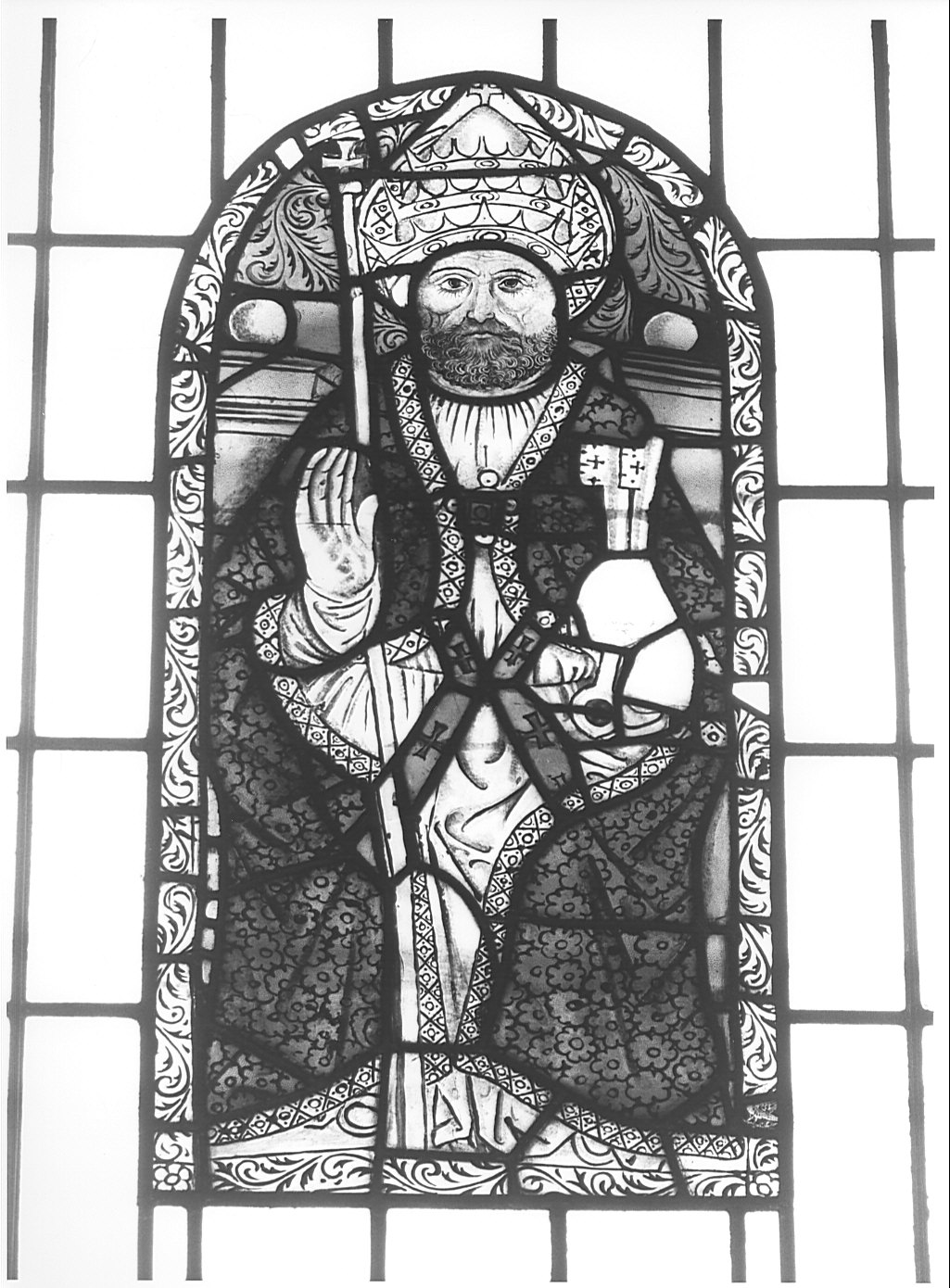 San Pietro (vetrata dipinta, opera isolata) - bottega lombarda (fine sec. XV)