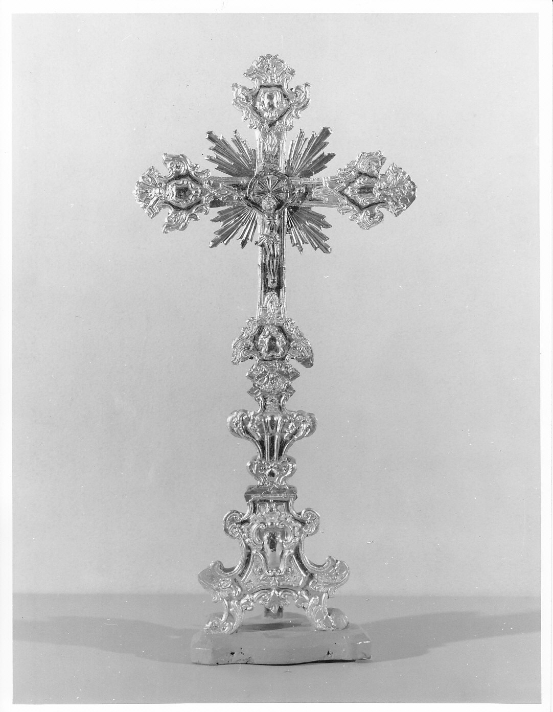 croce d'altare, opera isolata - bottega lombarda (secc. XVII/ XVIII)