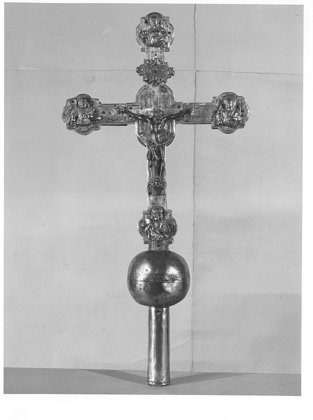 croce astile, opera isolata - bottega lombarda (sec. XV)