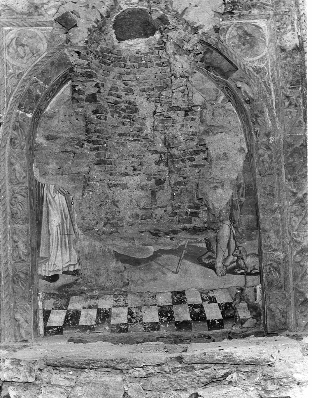 San Giovanni Battista e santo domenicano (dipinto murale, frammento) - bottega lombarda (seconda metà sec. XVII)