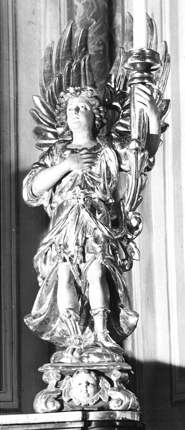 angelo reggicandelabro (statua) - bottega comasca (fine/inizio secc. XVII/ XVIII)