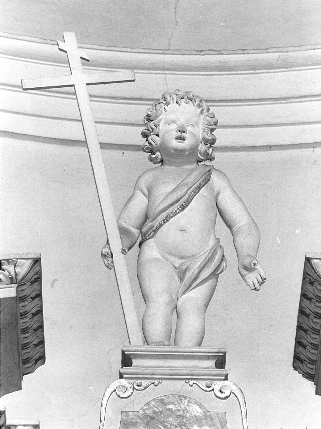 putto (statua, elemento d'insieme) - bottega lombarda (seconda metà sec. XVII)
