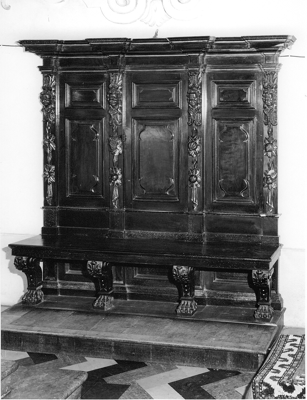 panca con schienale, opera isolata - bottega comasca (sec. XVII)