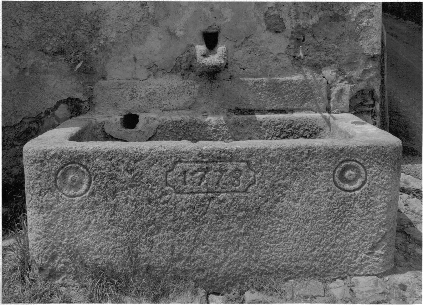 fontana, opera isolata - bottega lombarda (seconda metà sec. XVIII)