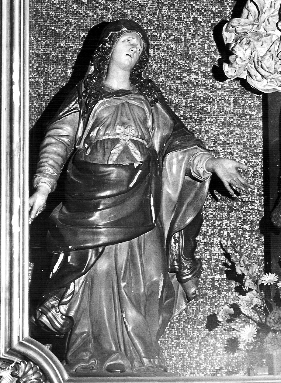 Madonna Addolorata (scultura, elemento d'insieme) di Calabrese Giovanni (sec. XVII)