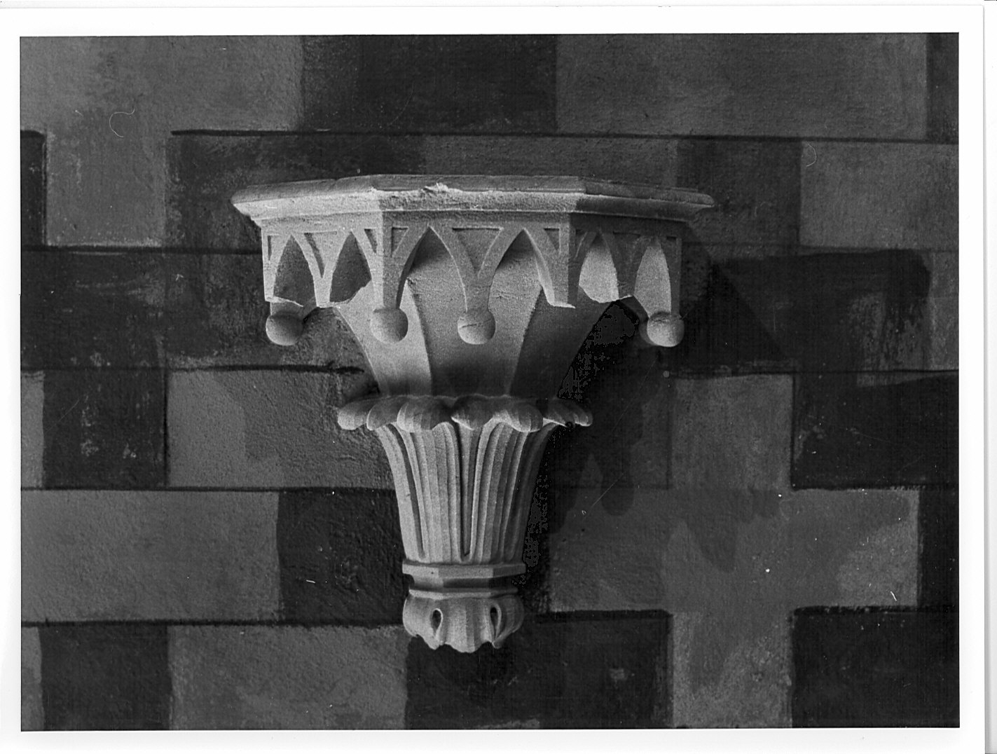 acquasantiera, coppia - bottega lombarda (metà sec. XIX)